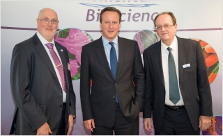 Momentum Bioscience s New R D Facility Opened by David Cameron