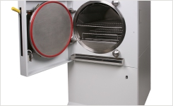 Small footprint autoclave